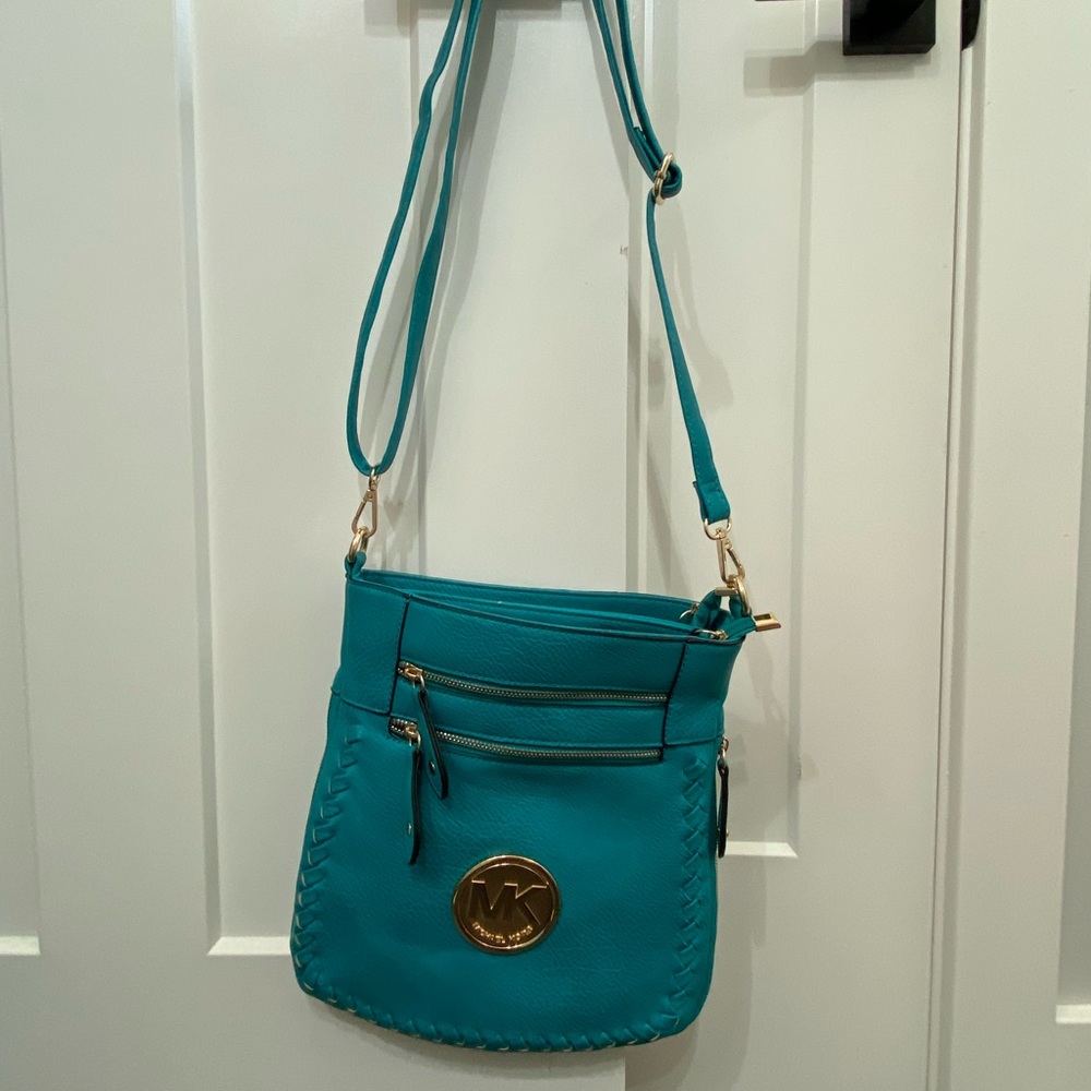 COPY - Teal Michael Kors bag!